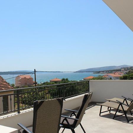 Apartment Luce Trogir Extérieur photo